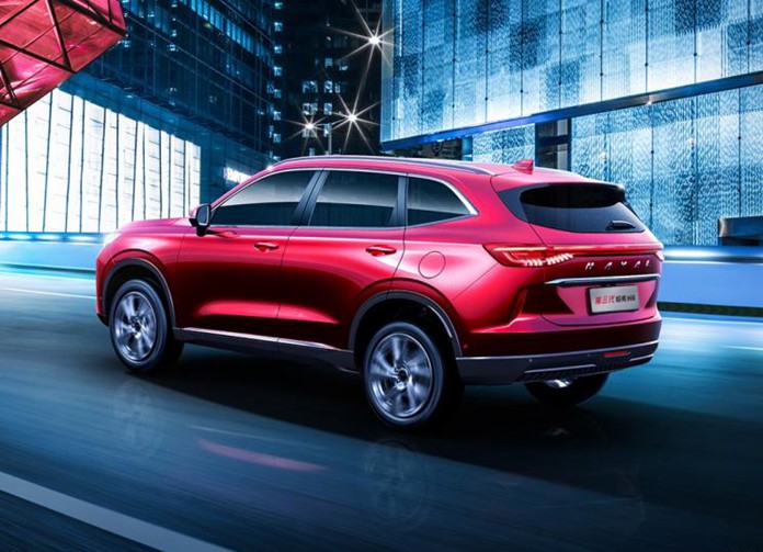 New-gen Haval H6 official images spotted by GWM