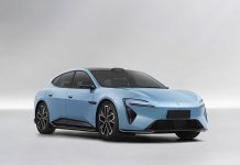 Avatr 06T Debuts: Huawei-Powered Tech Meets Versatile Electric and EREV Performance