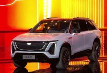 Cadillac VISTIQ Luxury 3-Row Electric SUV Launches in China: 443HP and 3.75s 0-100km/h Sprint
