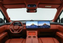 VOYAH Taishan X8 Pre-Sales Kick Off: High-Tech Luxury SUV Features Huawei Tech and “One-Click Bed” Mode
