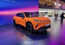 Arcfox Alpha T7 Debuts at 2026 Chengdu Motor Show with Huawei Tech
